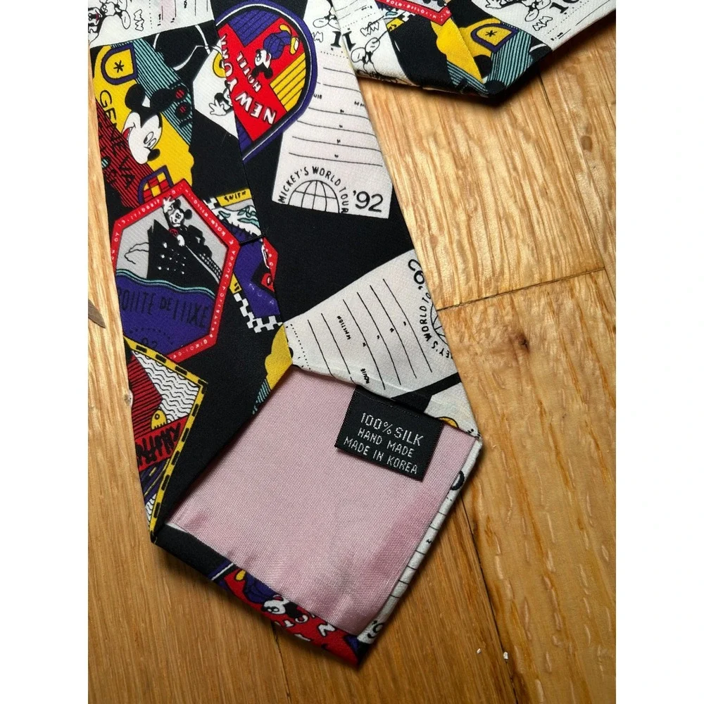 Vintage Balancine Disney Mickey Mouse World Tour 92 Silk Tie Travel Tags Black